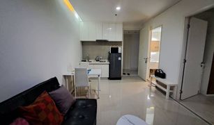 1 Bedroom Condo for sale in Huai Khwang, Bangkok TC Green Rama 9