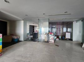 3 Bedroom Condo for sale at Royal River Place, Bang Phongphang