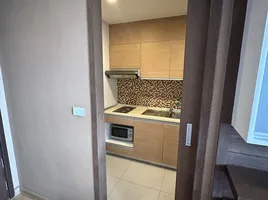 1 Schlafzimmer Appartement zu vermieten im Le Luk Condominium, Phra Khanong Nuea