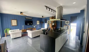 3 Bedrooms Villa for sale in Maret, Koh Samui 