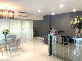 5 Schlafzimmer Villa zu verkaufen im B Square Rama 9, Wang Thonglang, Wang Thong Lang