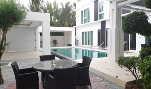 5 Schlafzimmern Villa zu verkaufen in Nong Prue, Pattaya Palm Oasis