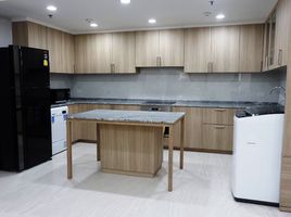 3 Bedroom Apartment for rent at Baan Suanpetch, Khlong Tan Nuea