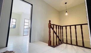 3 Bedrooms Townhouse for sale in Ban Kum, Phetchaburi Sakaewan