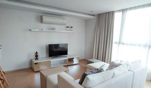 曼谷 Khlong Tan Nuea Liv At 49 3 卧室 顶层公寓 售 