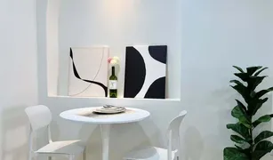 1 Bedroom Condo for sale in Chantharakasem, Bangkok Baan Phrayapirom-Ratchada