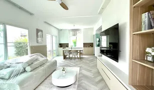 3 Bedrooms Villa for sale in Bang Kaeo, Samut Prakan Villaggio 2 Srinakarin-Bangna