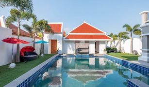 6 Schlafzimmern Haus zu verkaufen in Nong Prue, Pattaya Temple Lake Villas