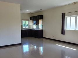 3 Bedroom House for rent at Emerald Green, Thap Tai