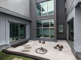 5 Bedroom Villa for rent at Baan Pruksachart, Saphan Sung, Saphan Sung