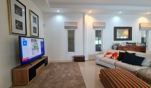 3 Bedrooms Villa for sale in Thap Tai, Hua Hin The Gold 2