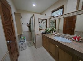 3 Bedroom House for sale at Chaiyaphruek 1 Suwinthawong, Saen Saep