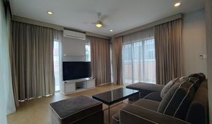 Вилла, 4 спальни на продажу в Pong, Паттая Grand Regent Residence