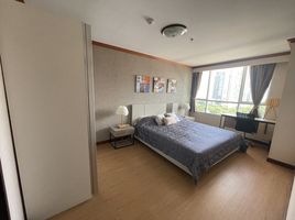 1 Bedroom Condo for rent at Urbana Langsuan, Lumphini