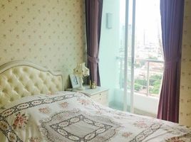 1 Bedroom Apartment for sale at Supalai River Place, Bang Lamphu Lang, Khlong San