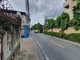  Grundstück zu verkaufen in Phra Khanong, Bangkok, Bang Chak