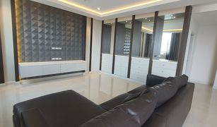 曼谷 Hua Mak The Fourwings Residence 3 卧室 公寓 售 