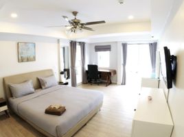 2 Bedroom Apartment for rent at Patong Harbor View, Patong
