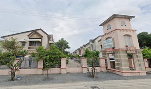 4 Schlafzimmern Villa zu verkaufen in Bang Pla, Samut Prakan Busarin Bangpla