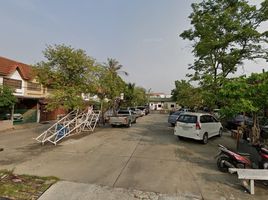 2 Bedroom Townhouse for sale at Charoenchai 4, Min Buri