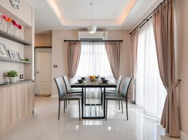 3 Bedroom Townhouse for sale at Idea House Sanambinnam, Tha Sai, Mueang Nonthaburi