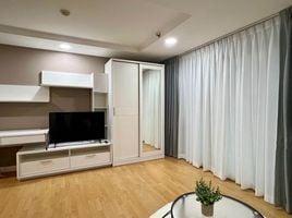 1 Bedroom Apartment for rent at The Master Sathorn Executive, Khlong Ton Sai