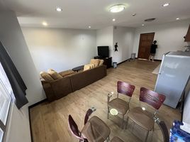 1 Schlafzimmer Wohnung zu vermieten im Baan C.K. Apartment, Chong Nonsi