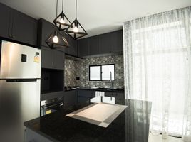 3 Bedroom Townhouse for sale at Baan Klang Muang Vibhavadi, Talat Bang Khen