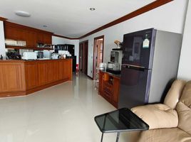 2 Schlafzimmer Wohnung zu verkaufen im Park Beach Condominium , Na Kluea, Pattaya