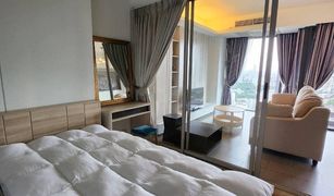 2 Bedrooms Condo for sale in Sam Sen Nai, Bangkok Siamese Ratchakru