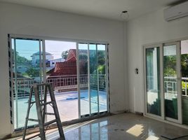 4 Schlafzimmer Villa zu verkaufen im Rawiporn Village 2, Nong Prue, Pattaya