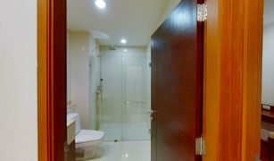 3 Bedrooms Condo for sale in Khlong Tan Nuea, Bangkok Piyathip Place