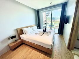 2 Schlafzimmer Penthouse zu vermieten im The Emerald Terrace, Patong