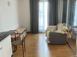 1 Schlafzimmer Wohnung zu verkaufen im The Parkland Phetkasem Condominium, Bang Khae