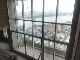 3 Bedroom Condo for sale at Watermark Chaophraya, Bang Lamphu Lang