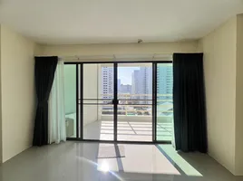 Studio Condo for sale at View Talay 5, Nong Prue