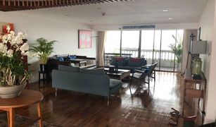 2 Bedrooms Condo for sale in Khlong Toei, Bangkok Bangkapi Mansion