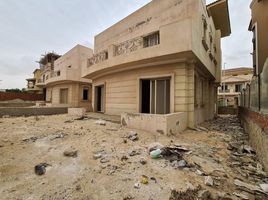 3 Bedroom House for sale at Maxim, The 1st Settlement, New Cairo City