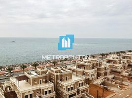 3 Bedroom Condo for sale at Balqis Residence, Palm Jumeirah