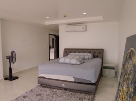2 Schlafzimmer Penthouse zu verkaufen im Kata Royal , Karon