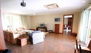 7 Bedrooms Villa for sale in Hat Chao Samran, Phetchaburi 