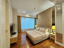 2 Bedroom Condo for rent at Q Langsuan, Lumphini