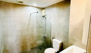 2 Bedrooms Condo for sale in Khlong Tan Nuea, Bangkok Top View Tower