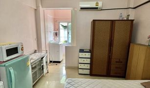 Studio Condo for sale in Suan Luang, Bangkok Pattanakarn Life Complex