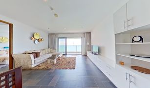 2 Bedrooms Condo for sale in Na Kluea, Pattaya Northpoint 