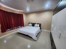 3 Bedroom Villa for sale at Supalai Hills, Si Sunthon