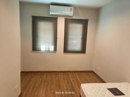 2 Schlafzimmer Wohnung zu verkaufen im 103 Central Condominium, Chai Sathan, Saraphi