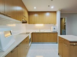 2 Bedroom Apartment for rent at Baan Suanpetch, Khlong Tan Nuea