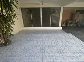 2 Bedroom Townhouse for rent in Phra Khanong Bangkok, Bang Chak, Phra Khanong, Bangkok, Thailand