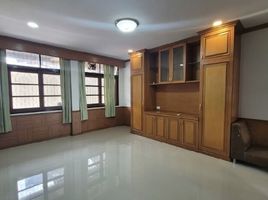 4 Bedroom House for rent in Yaowarat Road, Samphanthawong, Khlong San